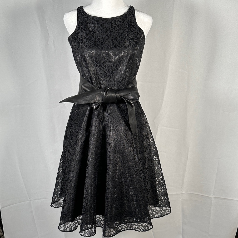 Good Girls USA Elegant Black Lace Dress